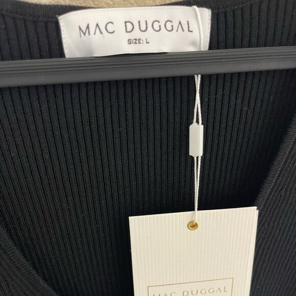 Mac Duggal Elegant Black Maxi Dress - Picture 3 of 4